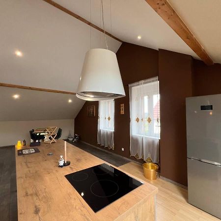 Loft Spacieux En Pleine Foret Bining Eksteriør billede