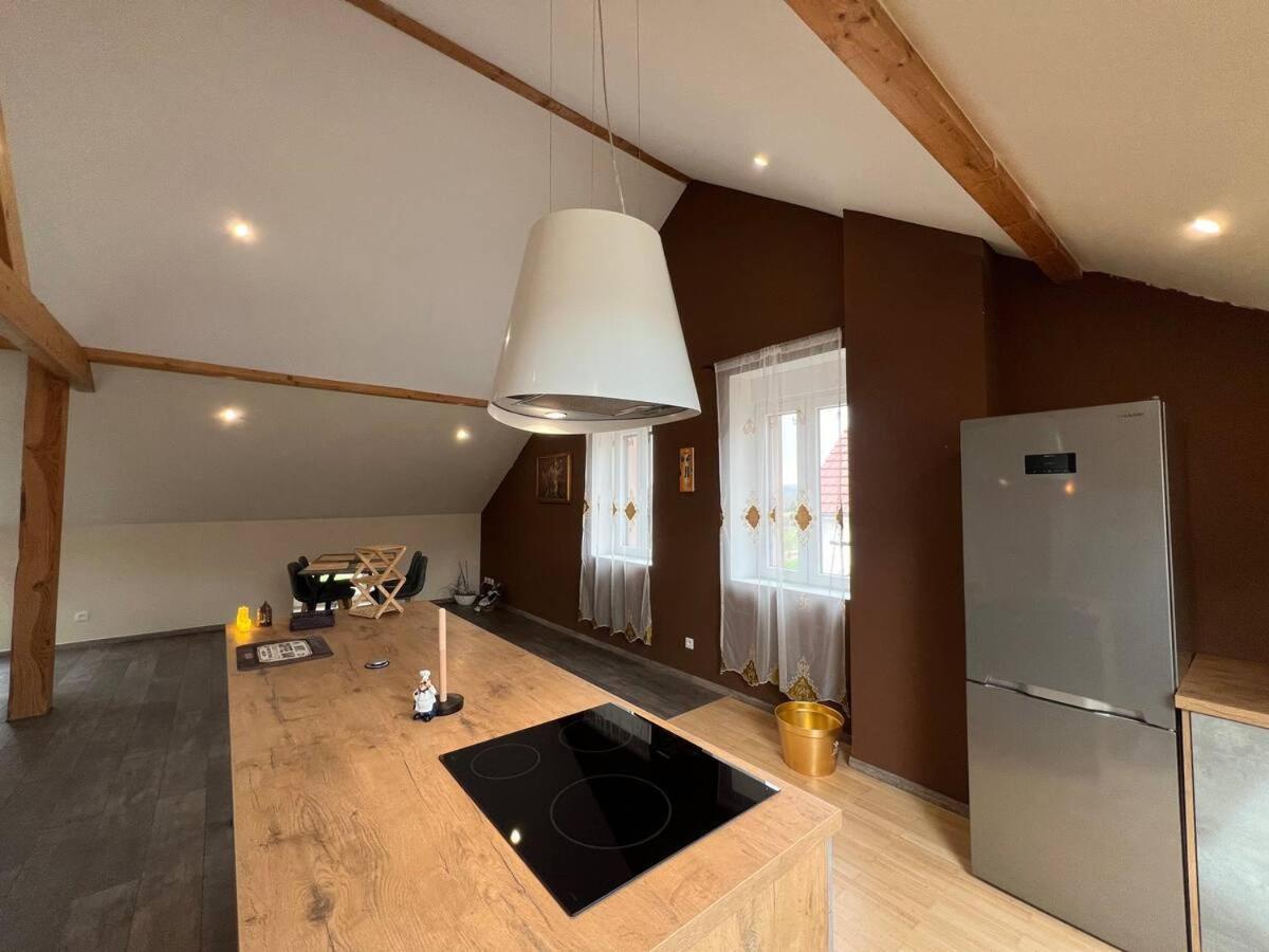 Loft Spacieux En Pleine Foret Bining Eksteriør billede